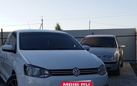 Volkswagen Polo VI (EU Market), 2012 год, 800 000 рублей, 16 фотография