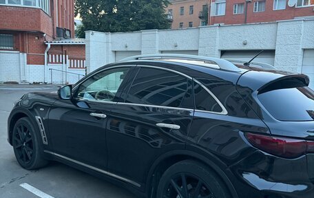 Infiniti QX70, 2017 год, 2 500 000 рублей, 4 фотография