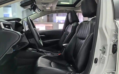 Toyota Corolla, 2023 год, 1 350 000 рублей, 9 фотография