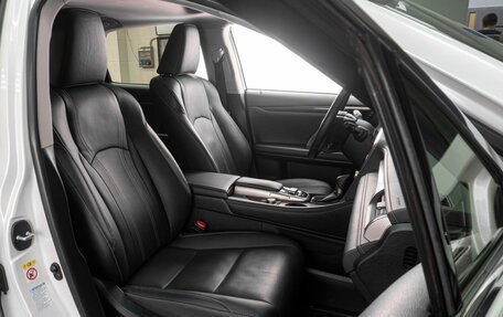 Lexus RX IV рестайлинг, 2019 год, 4 725 000 рублей, 10 фотография