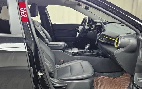 Chevrolet Trax, 2023 год, 1 892 000 рублей, 6 фотография