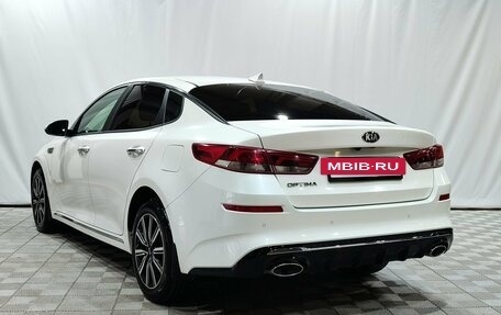 KIA Optima IV, 2018 год, 1 800 000 рублей, 7 фотография