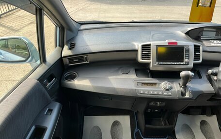 Honda Freed I, 2012 год, 1 079 000 рублей, 18 фотография