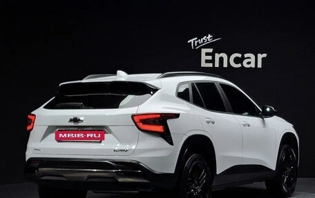Chevrolet Trax, 2023 год, 1 751 000 рублей, 3 фотография