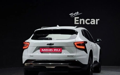 Chevrolet Trax, 2023 год, 1 751 000 рублей, 4 фотография