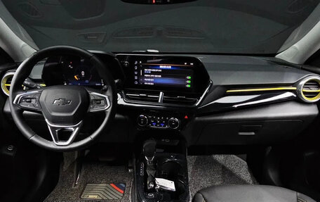 Chevrolet Trax, 2023 год, 1 751 000 рублей, 9 фотография