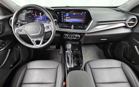 Chevrolet Trax, 2023 год, 1 595 000 рублей, 6 фотография