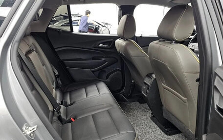 Chevrolet Trax, 2023 год, 1 595 000 рублей, 5 фотография