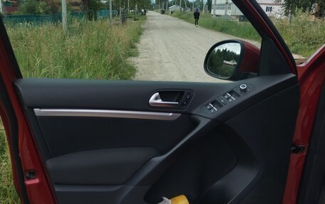 Volkswagen Tiguan I, 2011 год, 1 200 000 рублей, 13 фотография