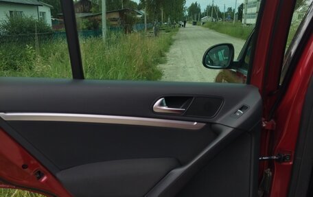 Volkswagen Tiguan I, 2011 год, 1 200 000 рублей, 11 фотография