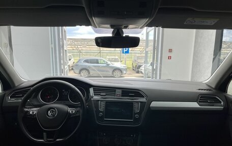Volkswagen Tiguan II, 2017 год, 1 850 000 рублей, 8 фотография