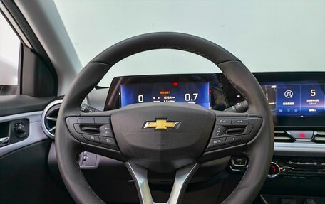 Chevrolet Monza, 2023 год, 1 210 000 рублей, 8 фотография