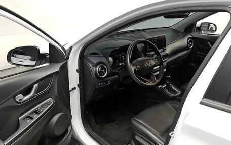 Hyundai Kona I, 2022 год, 1 900 000 рублей, 6 фотография