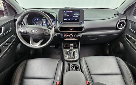 Hyundai Kona I, 2022 год, 1 980 000 рублей, 5 фотография