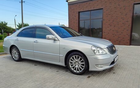 Toyota Crown Majesta, 2005 год, 900 008 рублей, 4 фотография