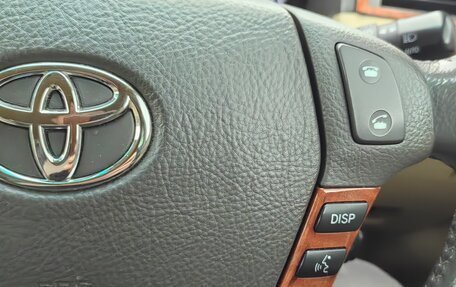 Toyota Crown Majesta, 2005 год, 900 008 рублей, 17 фотография