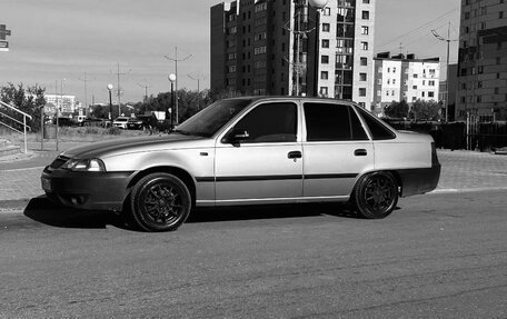Daewoo Nexia I рестайлинг, 2010 год, 320 000 рублей, 6 фотография