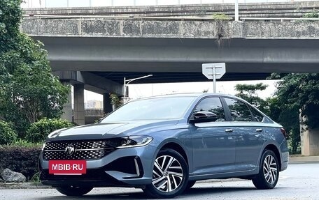 Volkswagen Lavida, 2023 год, 1 460 000 рублей, 2 фотография