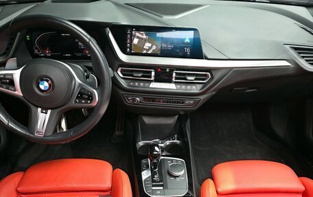 BMW 1 серия, 2022 год, 4 450 000 рублей, 8 фотография