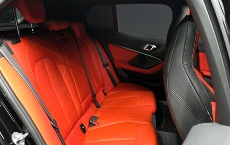 BMW 1 серия, 2022 год, 4 450 000 рублей, 19 фотография