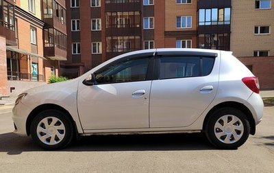Renault Sandero II рестайлинг, 2015 год, 880 000 рублей, 1 фотография