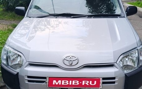 Toyota Probox I, 2016 год, 698 000 рублей, 1 фотография