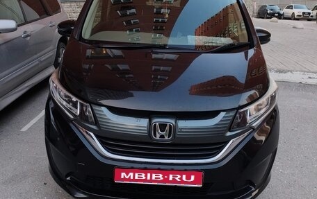 Honda Freed II, 2018 год, 1 650 000 рублей, 1 фотография