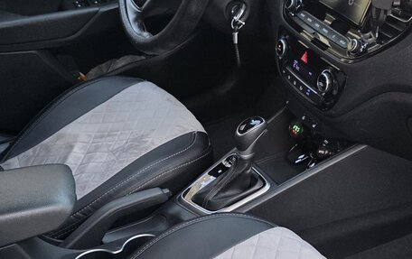 Hyundai Solaris II рестайлинг, 2020 год, 1 650 000 рублей, 10 фотография