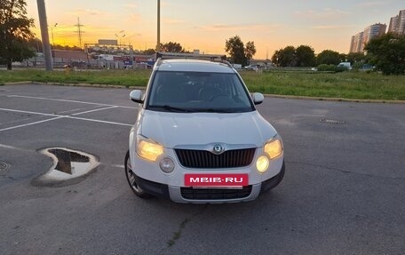 Skoda Yeti I рестайлинг, 2012 год, 750 000 рублей, 2 фотография