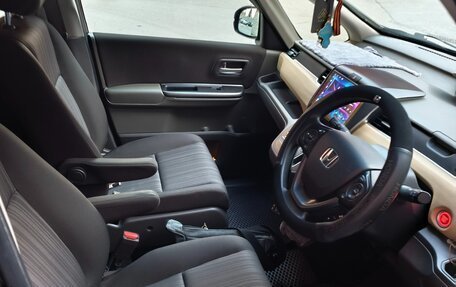 Honda Freed II, 2018 год, 1 650 000 рублей, 16 фотография