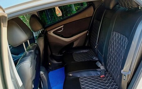 Hyundai Elantra V, 2013 год, 950 000 рублей, 13 фотография