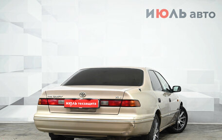 Toyota Camry, 1998 год, 520 000 рублей, 6 фотография