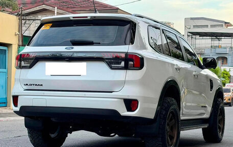 Ford Everest, 2023 год, 4 700 000 рублей, 7 фотография