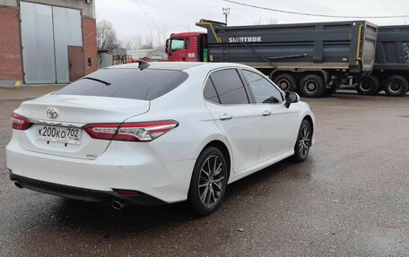 Toyota Camry, 2022 год, 3 496 000 рублей, 4 фотография