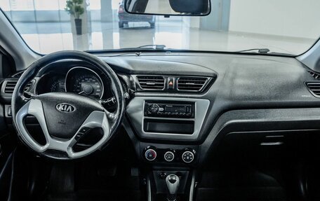KIA Rio III рестайлинг, 2015 год, 701 000 рублей, 10 фотография
