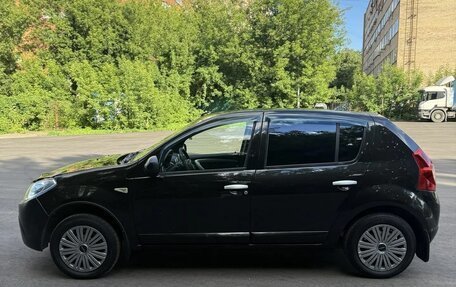 Renault Sandero I, 2013 год, 485 000 рублей, 2 фотография