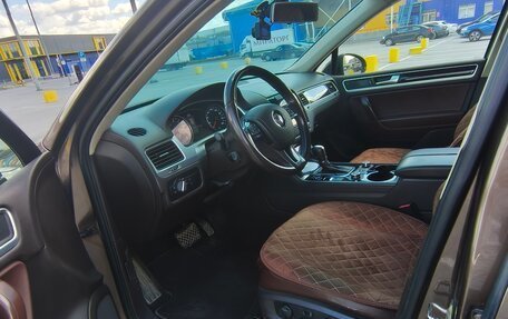 Volkswagen Touareg III, 2011 год, 2 000 000 рублей, 7 фотография