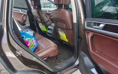 Volkswagen Touareg III, 2011 год, 2 000 000 рублей, 8 фотография