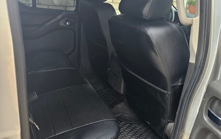 Nissan Navara (Frontier), 2007 год, 1 100 000 рублей, 8 фотография