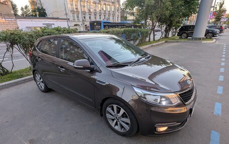 KIA Rio III рестайлинг, 2015 год, 940 000 рублей, 2 фотография
