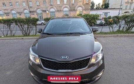 KIA Rio III рестайлинг, 2015 год, 940 000 рублей, 7 фотография