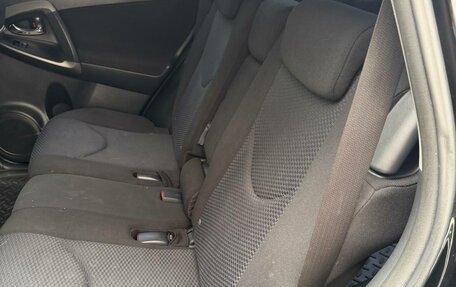 Toyota RAV4, 2011 год, 1 550 000 рублей, 4 фотография