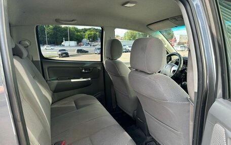 Toyota Hilux VII, 2013 год, 1 900 000 рублей, 9 фотография