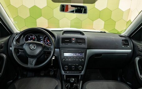 Skoda Yeti I рестайлинг, 2014 год, 1 319 000 рублей, 15 фотография