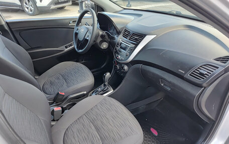 Hyundai Solaris II рестайлинг, 2016 год, 1 160 000 рублей, 13 фотография