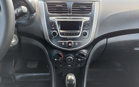 Hyundai Solaris II рестайлинг, 2016 год, 1 160 000 рублей, 18 фотография