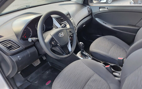 Hyundai Solaris II рестайлинг, 2016 год, 1 160 000 рублей, 20 фотография