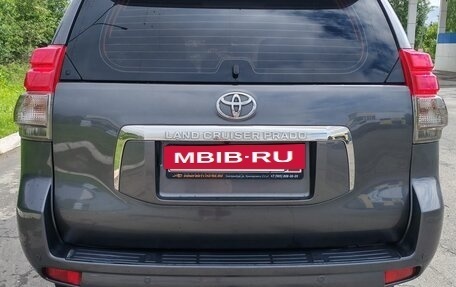 Toyota Land Cruiser Prado 150 рестайлинг 2, 2010 год, 2 600 000 рублей, 12 фотография