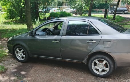 Geely MK I рестайлинг, 2010 год, 130 000 рублей, 2 фотография