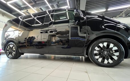 Hyundai Staria, 2024 год, 7 500 000 рублей, 5 фотография
